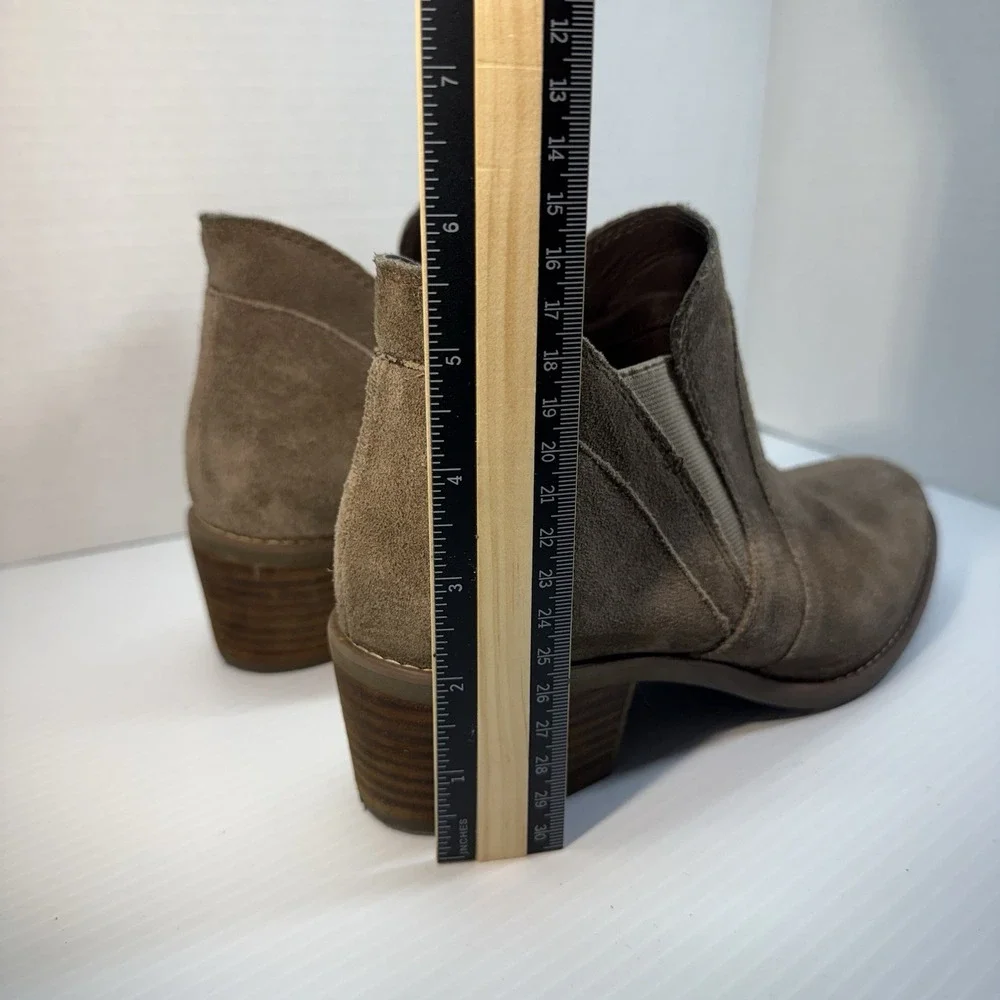 Me Too Zasper Leather Suede Tan Heeled Ankle Boots Booties Women's Sz 8M Cut Out - Picture 13 of 14